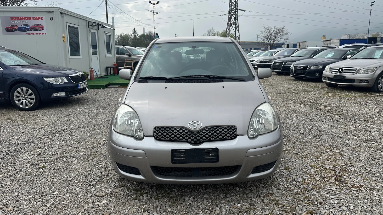 Toyota Yaris 1.4d-4d-face-Италия - изображение 2