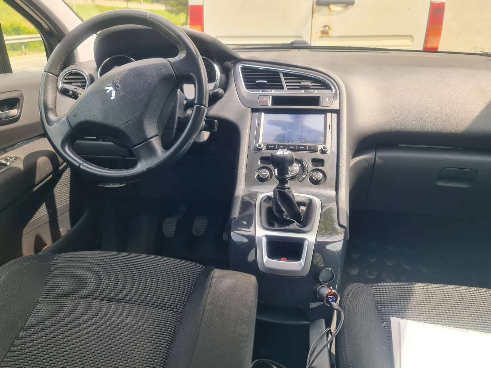 Peugeot 5008 1.6 HDi  - изображение 3