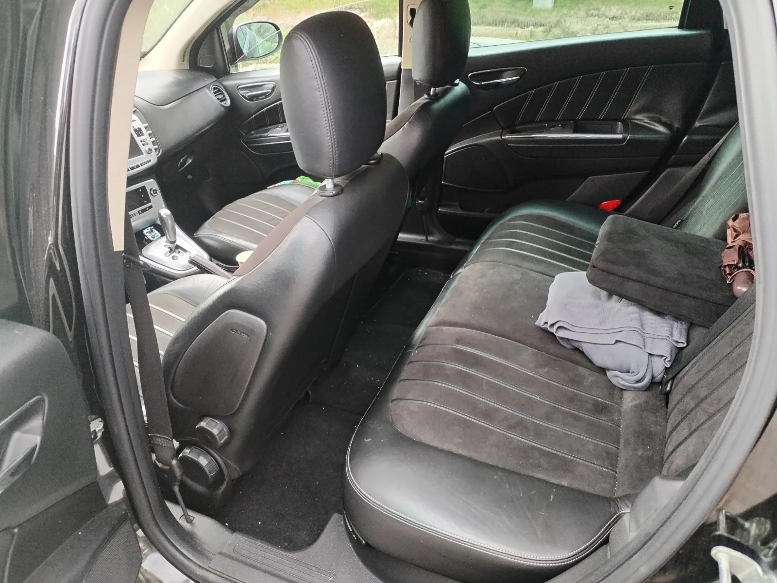 Lancia Delta 1.6 120 k.s  - изображение 8