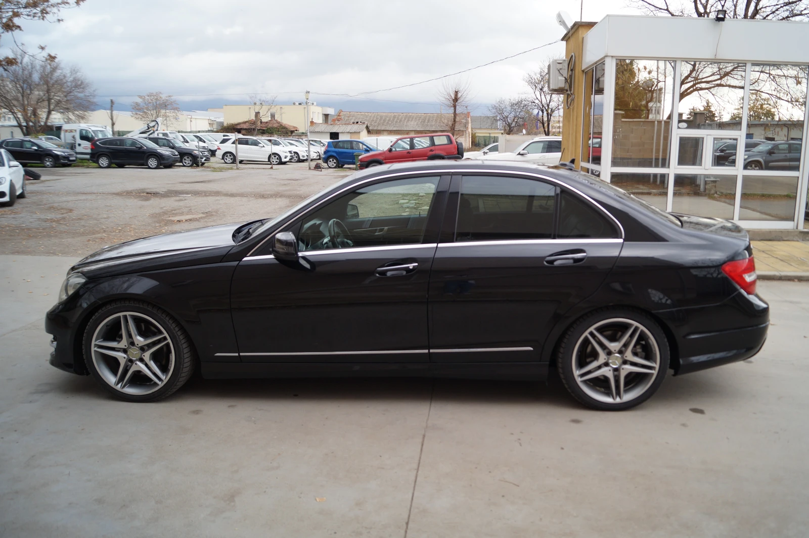 Mercedes-Benz C 300 4matic  AMG | Mobile.bg   15