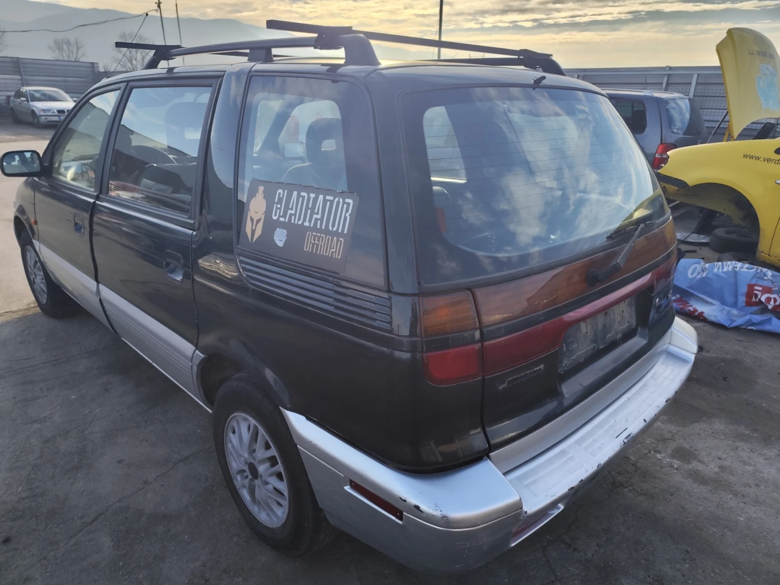 Mitsubishi Space wagon 2.0 - изображение 5
