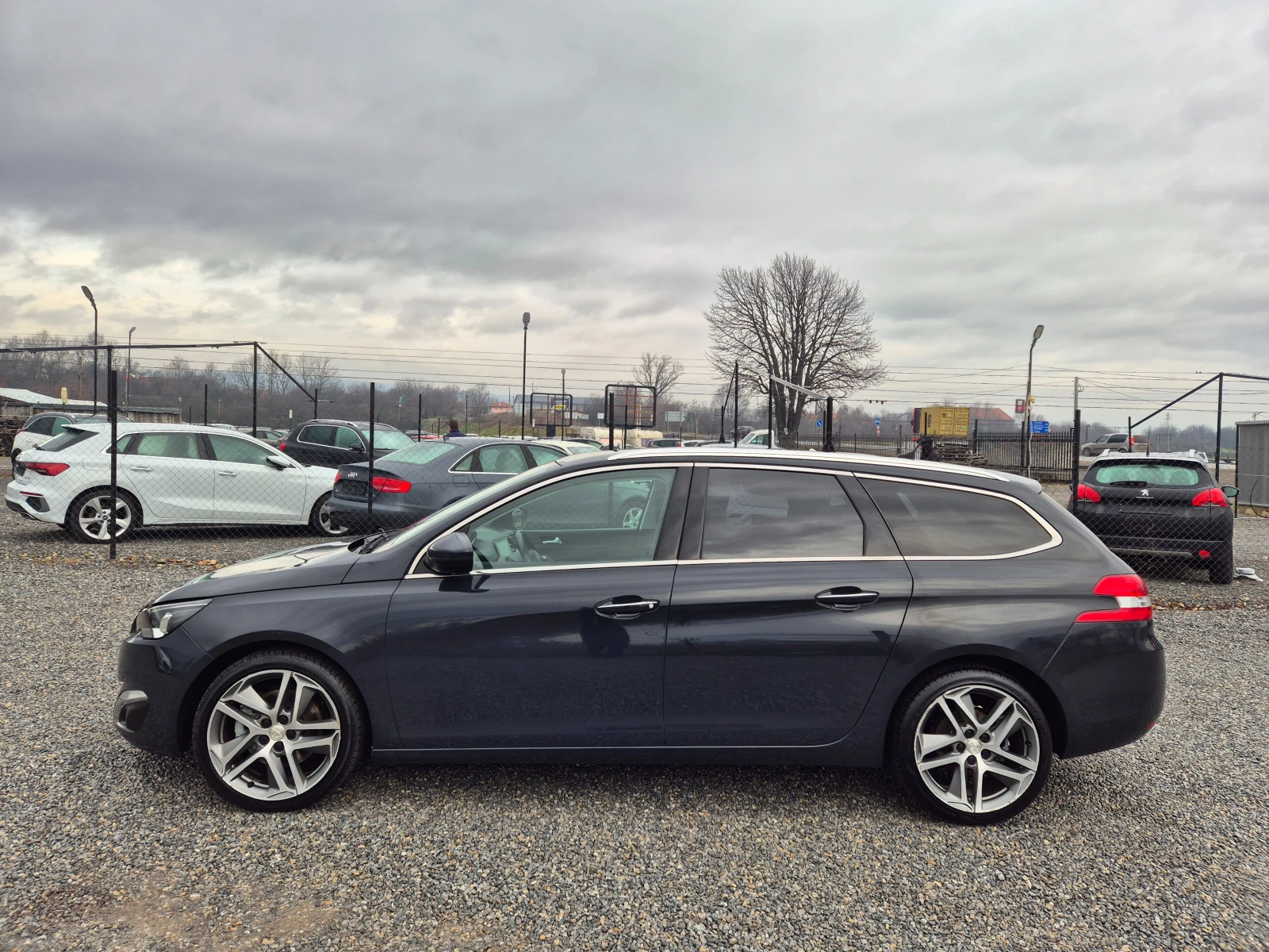 Peugeot 308 2.0e-HDI* GT-LINE* NAVI* PANORAMA*  - изображение 7