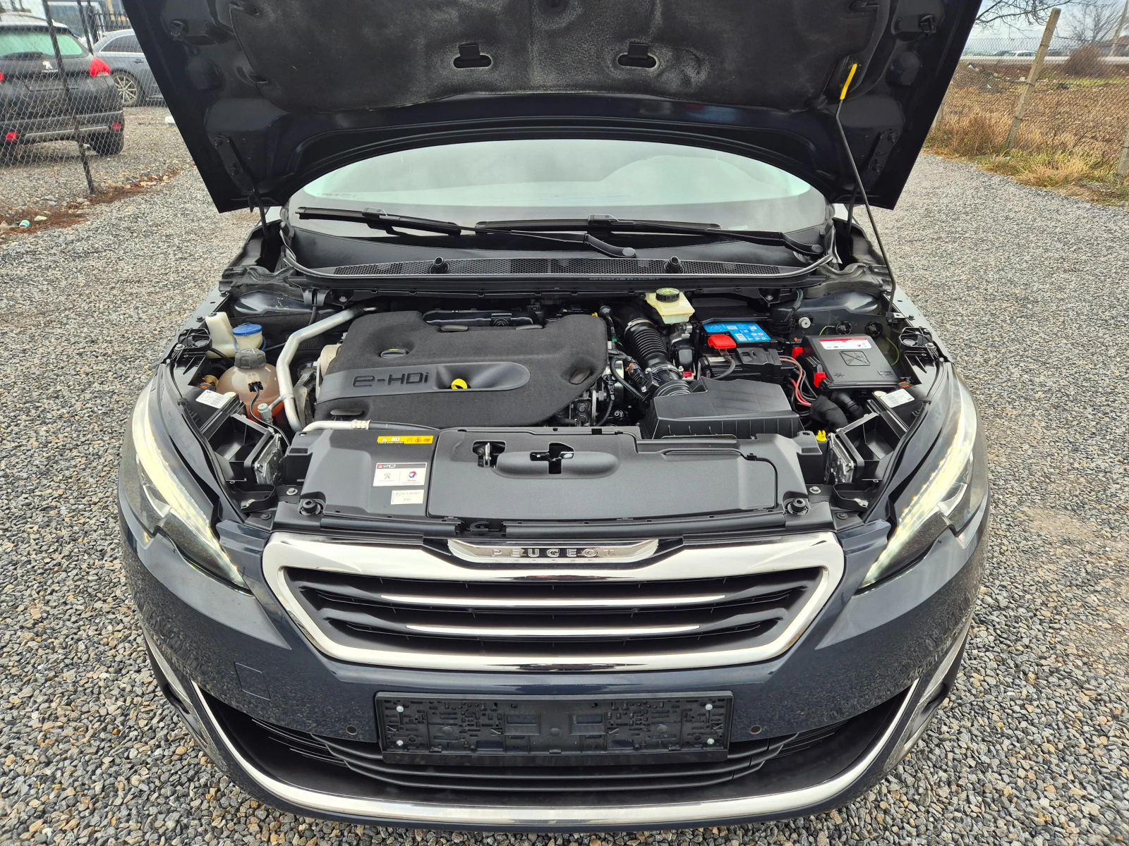 Peugeot 308 2.0e-HDI* GT-LINE* NAVI* PANORAMA*  | Mobile.bg � ����������� 17