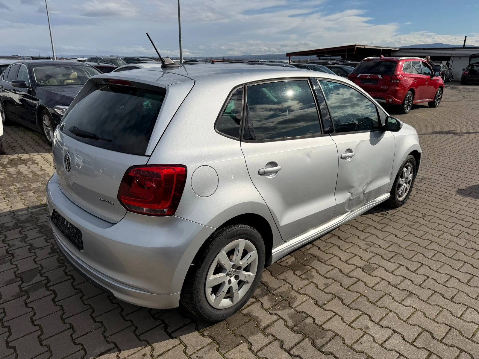 VW Polo 1.2TDI NAVI EURO 5 - изображение 6