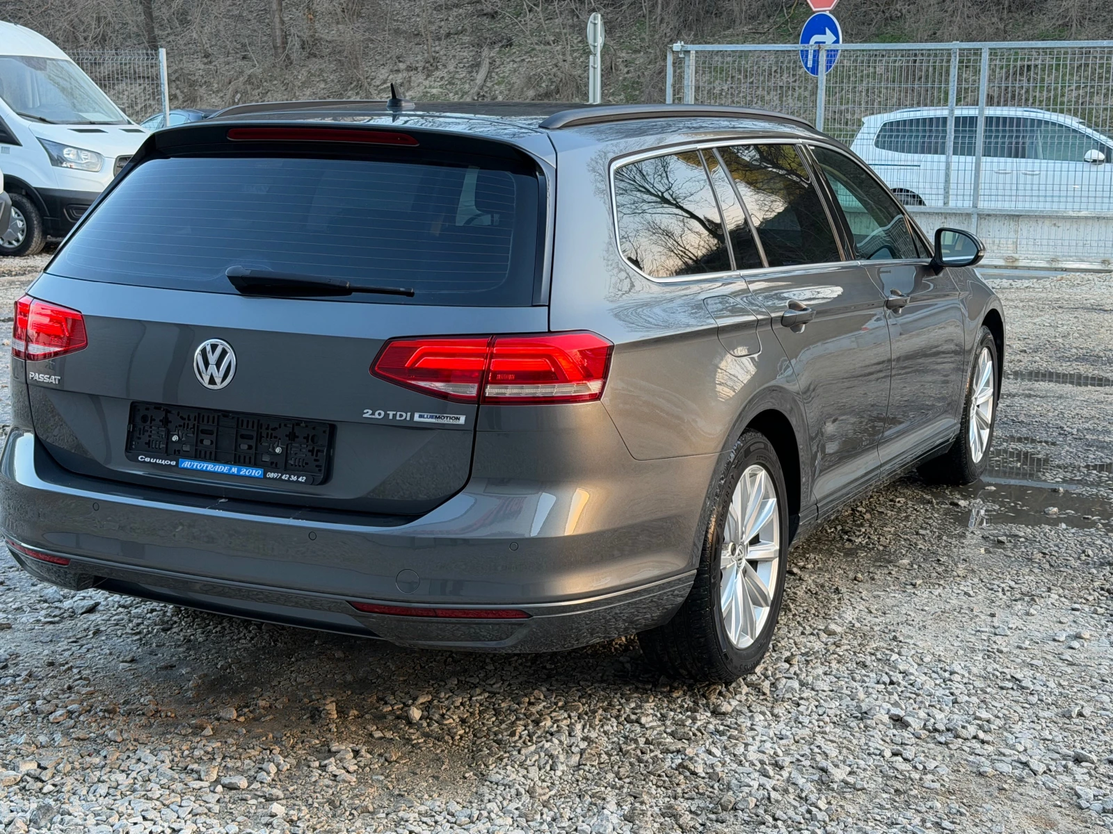 VW Passat 2.0TDI* NAVI* AVTOMAT* EVRO6 | Mobile.bg � ����������� 5
