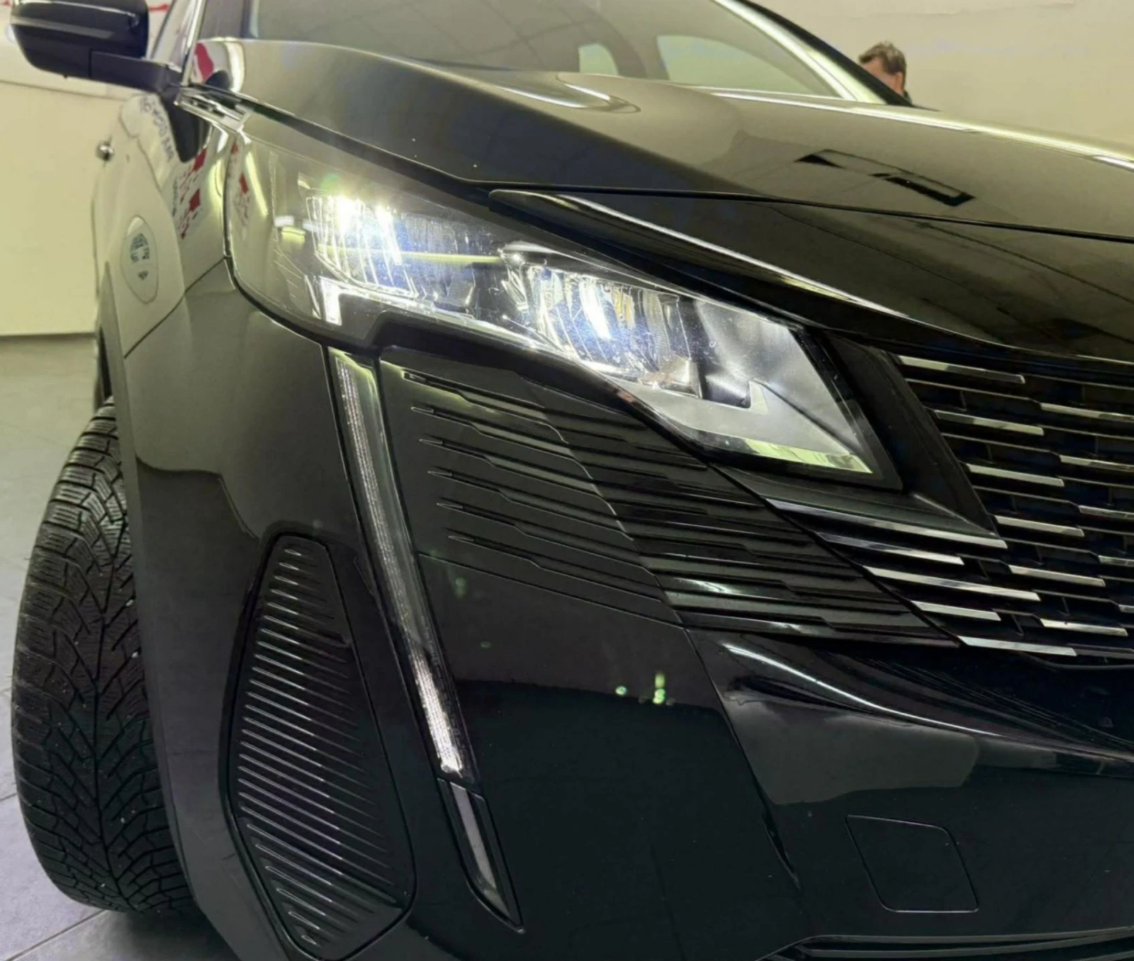 Peugeot 3008 1.5 BlueHDI 130.NAVI.LED.KAMERA, снимка 3 - Автомобили и джипове - 53806697
