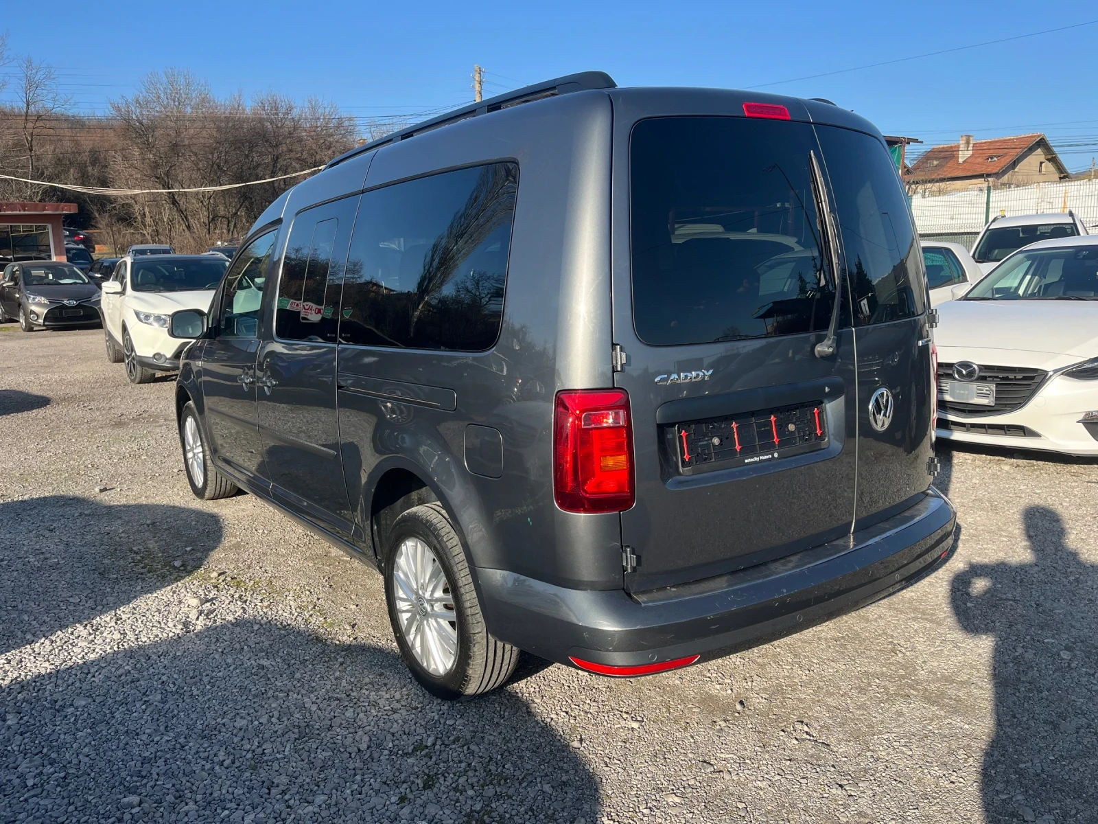 VW Caddy 1.4 TGI MAXI 7mesta, снимка 5 - Автомобили и джипове - 53825102