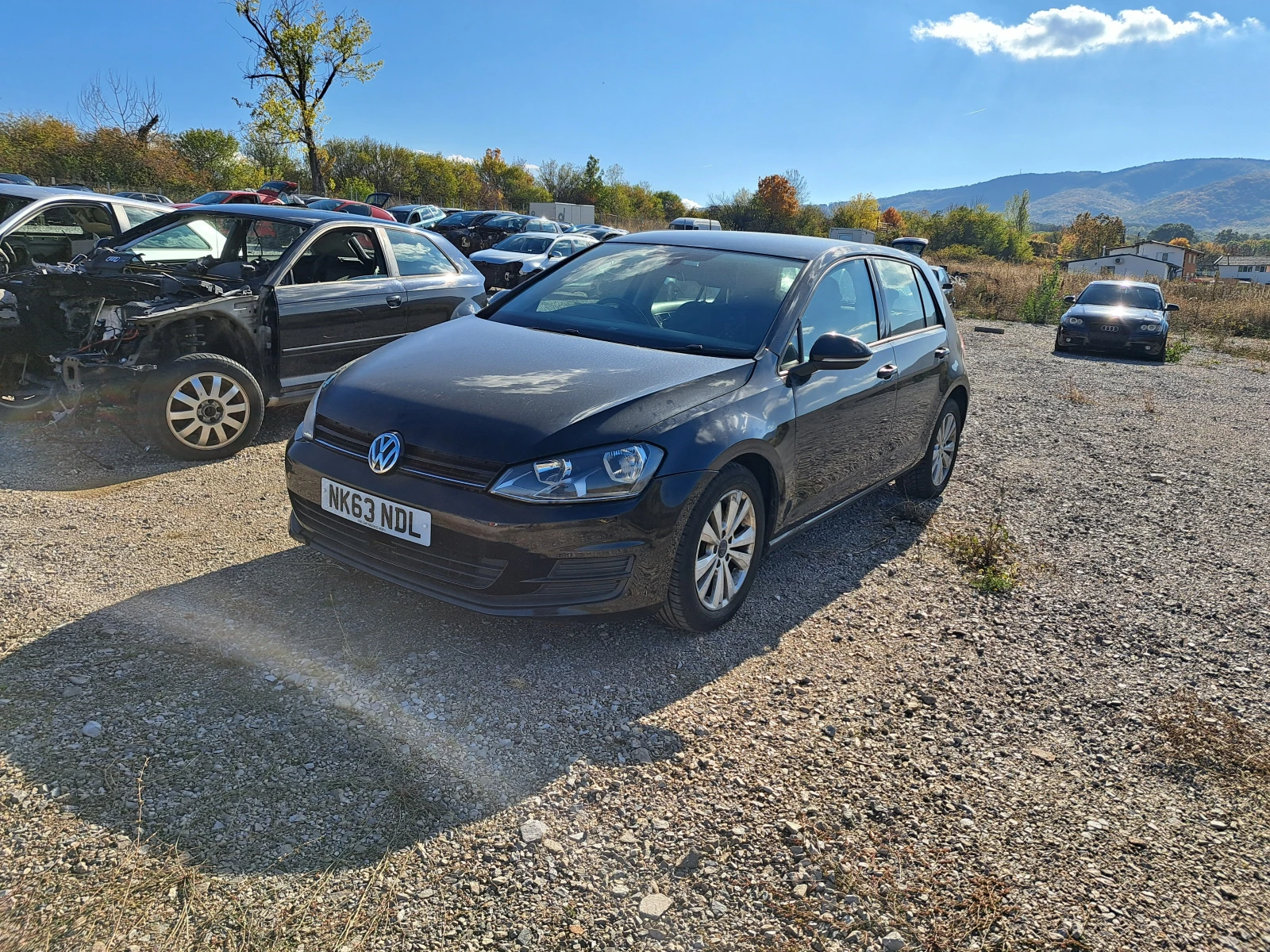 VW Golf Golf7 1.6tdi на части, снимка 2 - Автомобили и джипове - 53899140