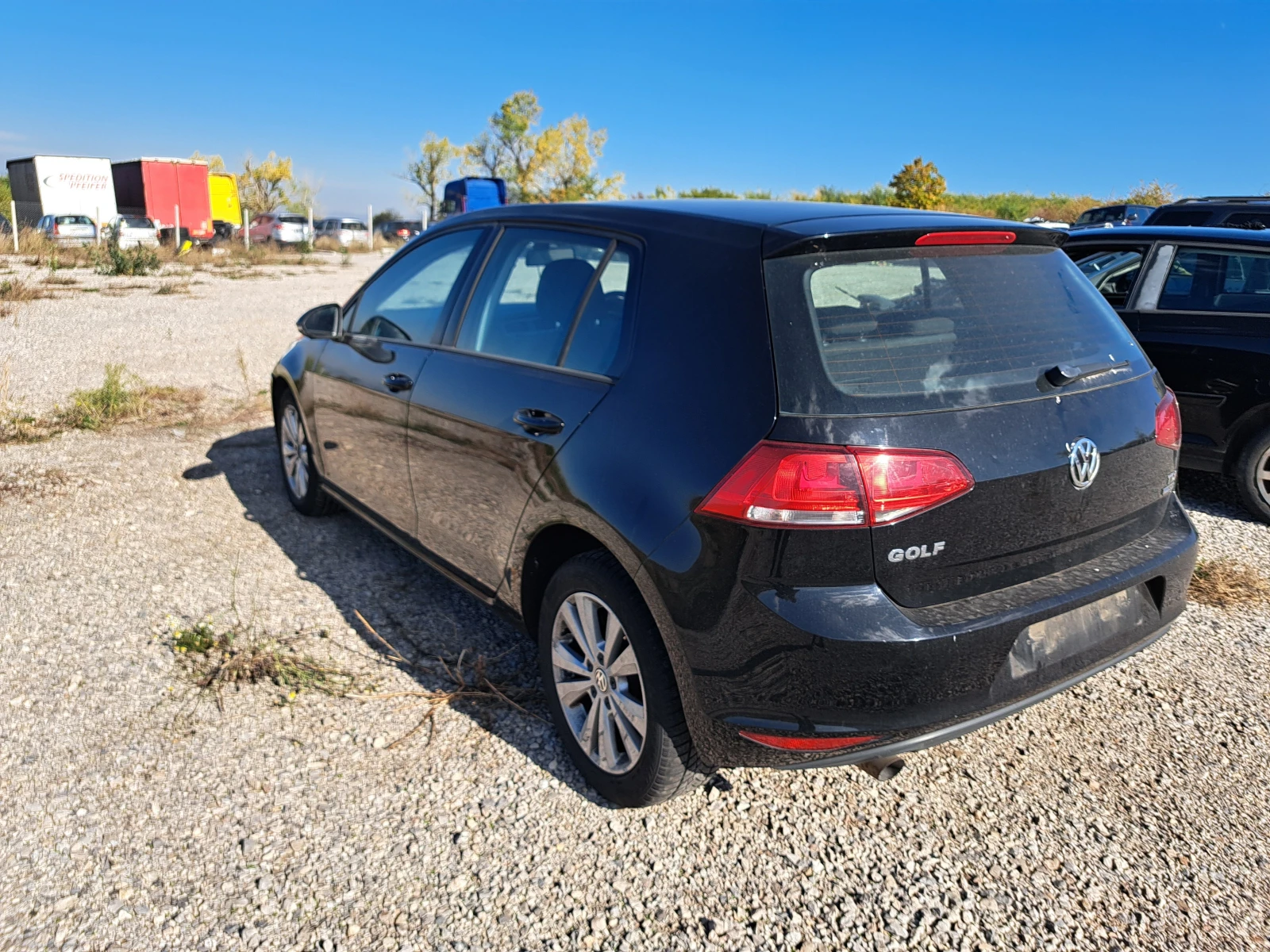 VW Golf Golf7 1.6tdi на части, снимка 5 - Автомобили и джипове - 53899140