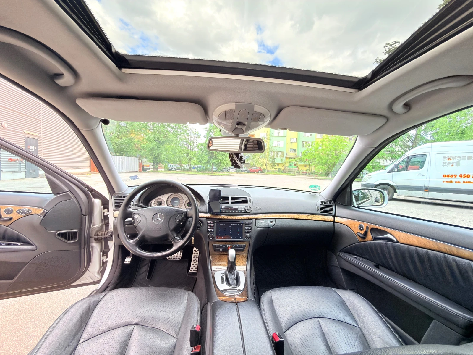 Mercedes-Benz E 280 CDI, снимка 9 - Автомобили и джипове - 54400536