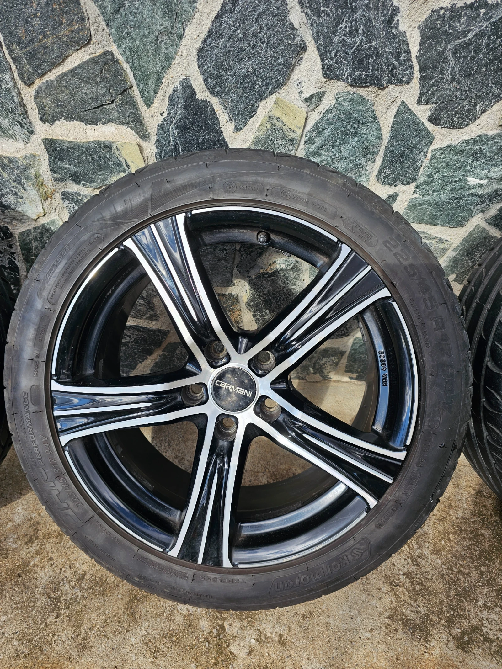 Skoda Octavia 1.6 tdi 4x4, снимка 16 - Автомобили и джипове - 54402879