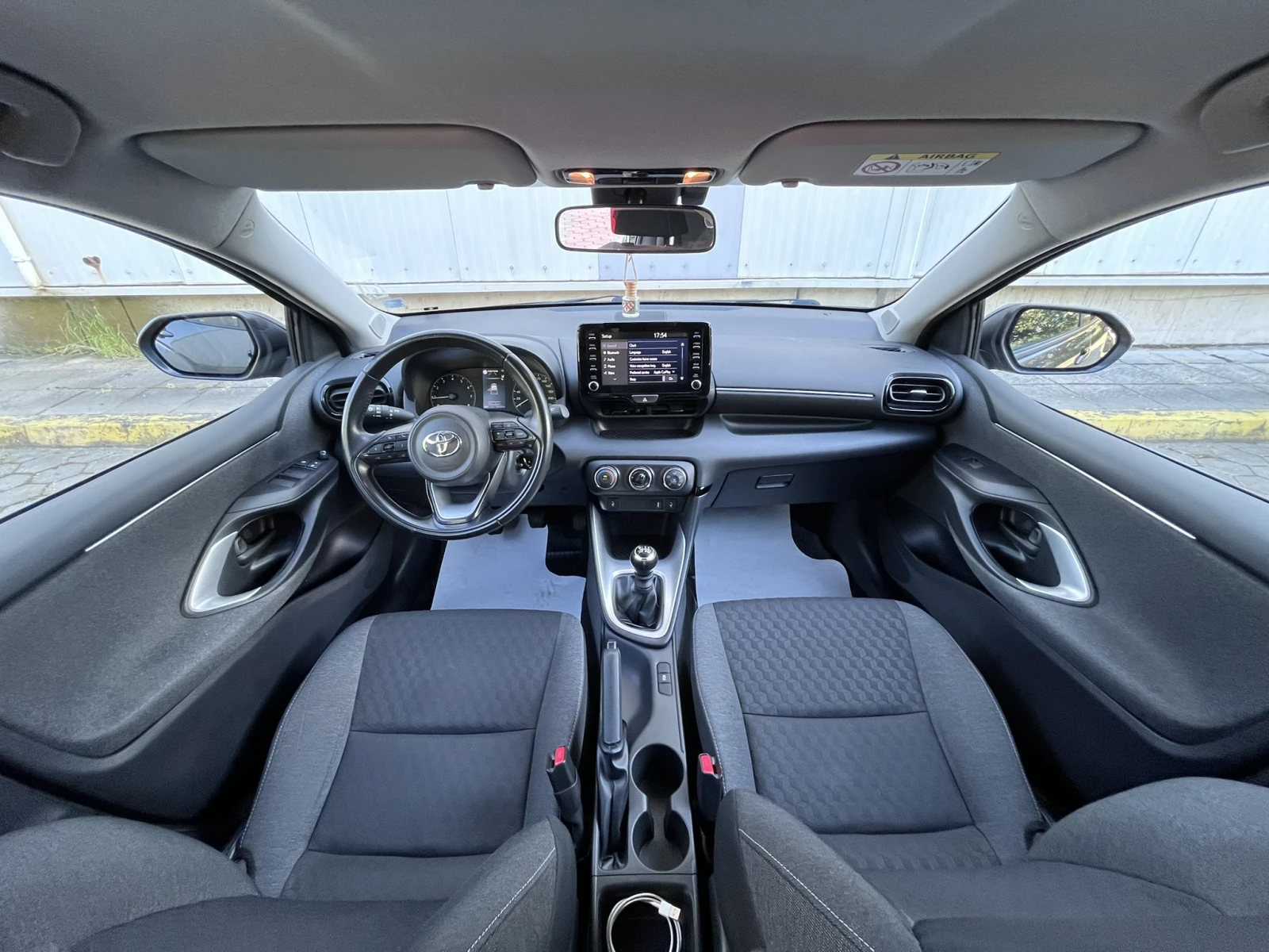 Toyota Yaris 1.5 VVT-i 125 к.с в Гаранция от България., снимка 7 - Автомобили и джипове - 55106043