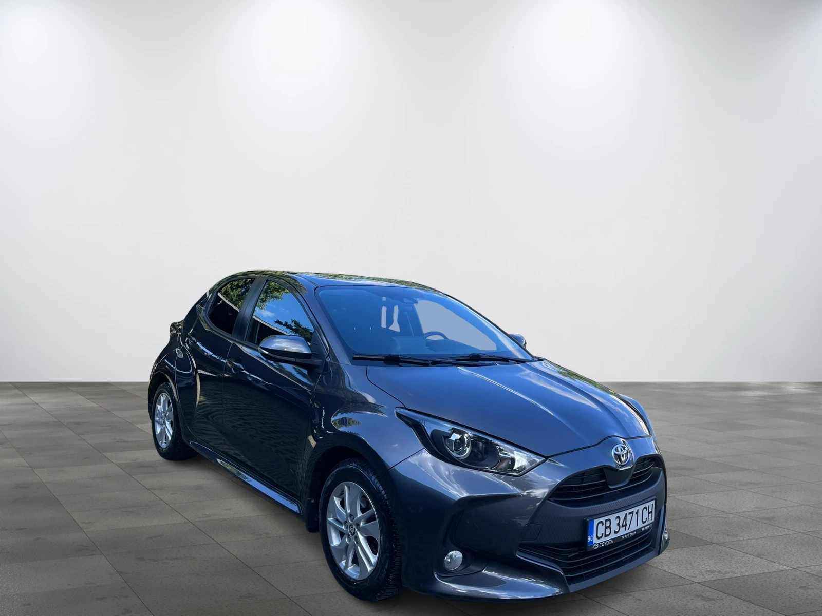 Toyota Yaris 1.5 VVT-i 125 к.с в Гаранция от България., снимка 3 - Автомобили и джипове - 55106043