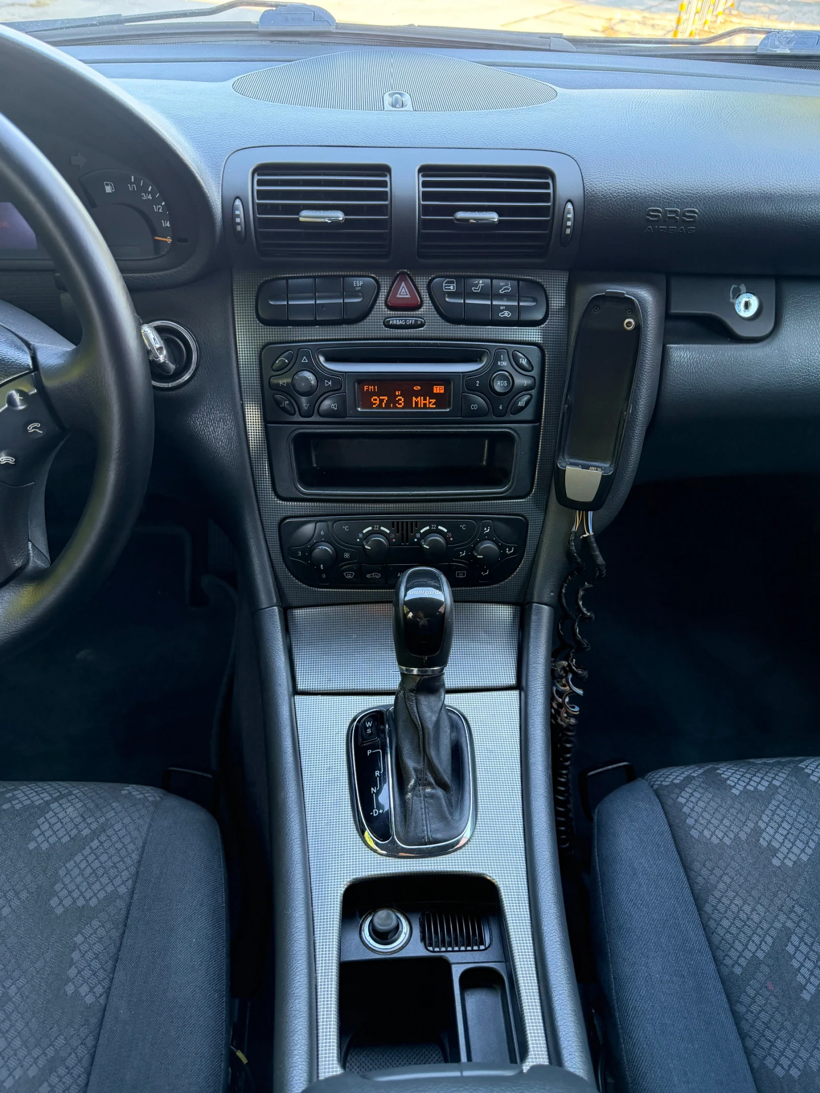 Mercedes-Benz C 220 CDI, снимка 9 - Автомобили и джипове - 55836048