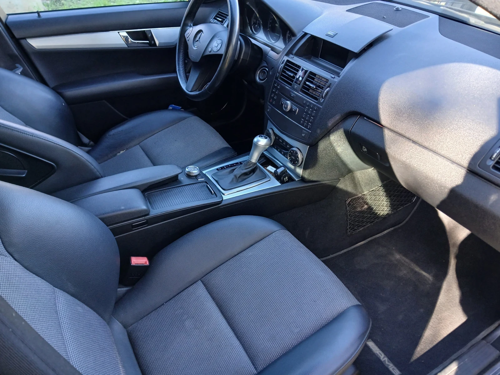 Mercedes-Benz C 220 AMG  AVANGARD, снимка 8 - Автомобили и джипове - 55936065