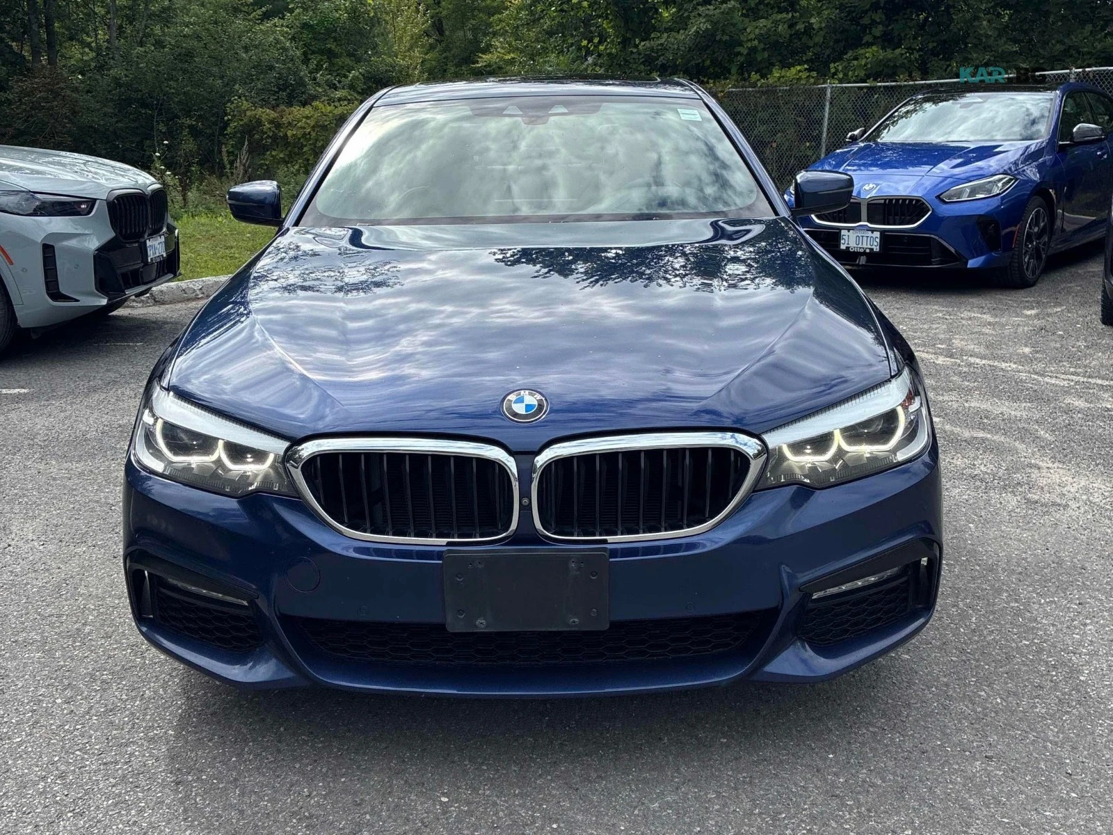 BMW 540 M Pack * 360 * HUD * АвтоКредит * (ЦЕНА ДО БГ), снимка 2 - Автомобили и джипове - 55964435