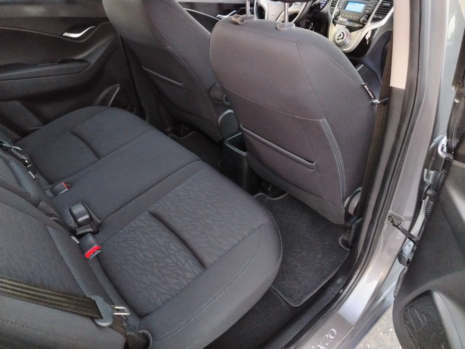 Hyundai Ix20 1.6-126 / ��������� / ������ / 81 000 �� / ����5J | Mobile.bg � ����������� 14