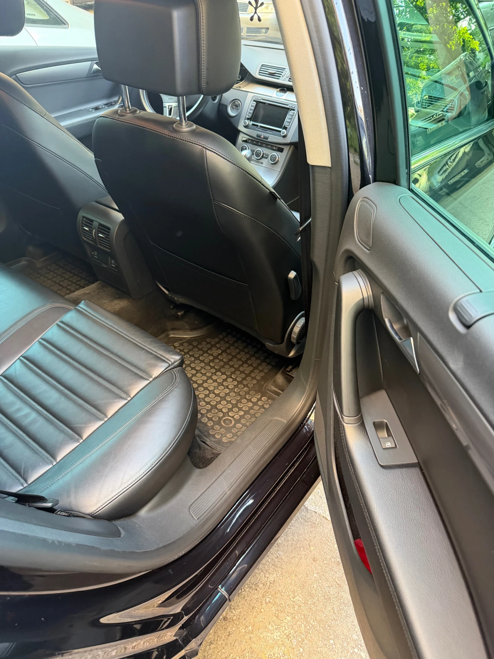 VW Passat B7, снимка 8 - Автомобили и джипове - 56317175