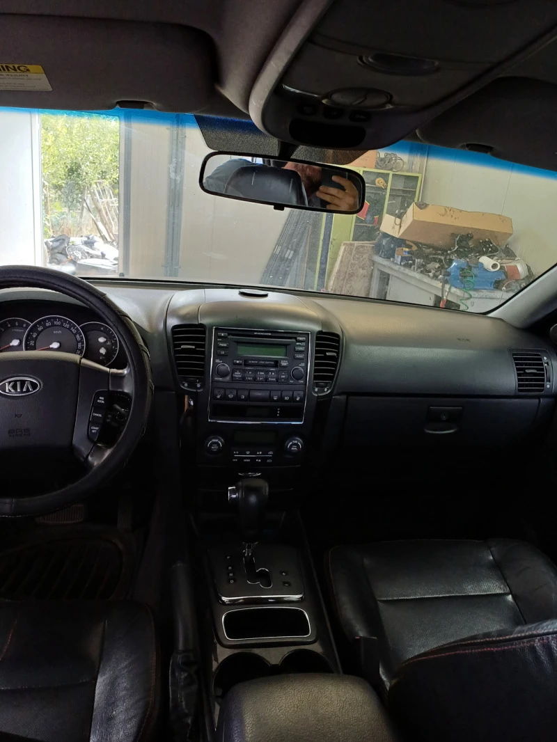 Kia Sorento 2.5 crdi, снимка 6 - Автомобили и джипове - 42308552