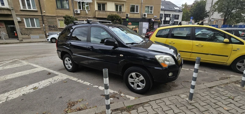 Kia Sportage, снимка 1 - Автомобили и джипове - 47957670