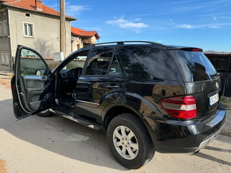 Mercedes-Benz ML 320 3, 0 224 4Matic, снимка 2 - Автомобили и джипове - 48557773