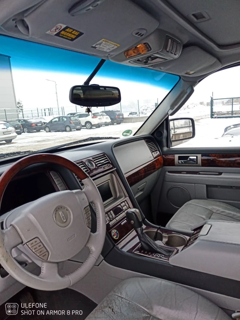 Lincoln Navigator 5.4 агу, снимка 13 - Автомобили и джипове - 48679352