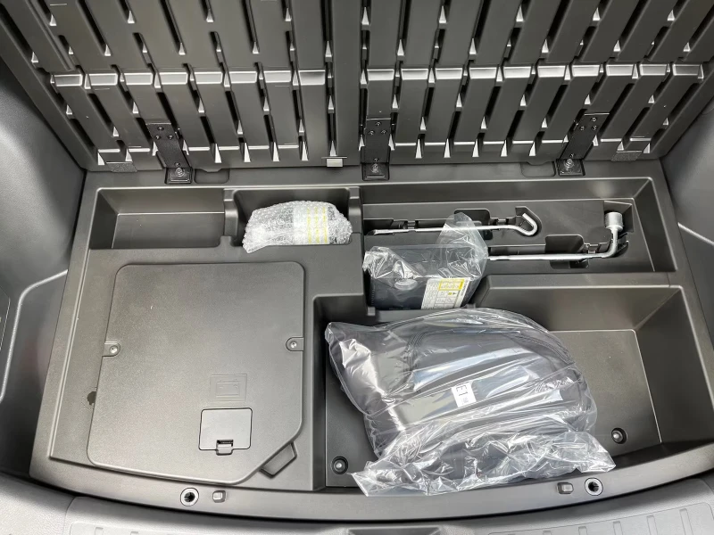 Mitsubishi Eclipse Cross 2.4PHEV/188HP/SELECT-PLUS/4X4/360/NAVI/820v, снимка 7 - Автомобили и джипове - 52393318