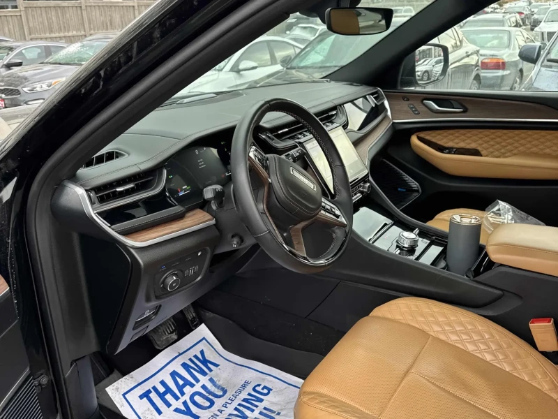 Jeep Grand cherokee * SUMMIT* CARFAX * БЕЗ ПЪРВОНАЧАЛНА ВНОСКА, снимка 6 - Автомобили и джипове - 52791853