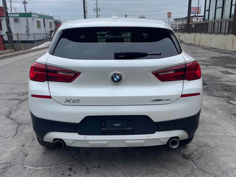 BMW X2 * xDrive28i * CARFAX * БЕЗ ПЪРВОНАЧАЛНА ВНОСКА, снимка 4 - Автомобили и джипове - 53090807