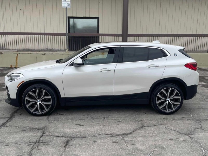 BMW X2 * xDrive28i * CARFAX * БЕЗ ПЪРВОНАЧАЛНА ВНОСКА, снимка 2 - Автомобили и джипове - 53090807
