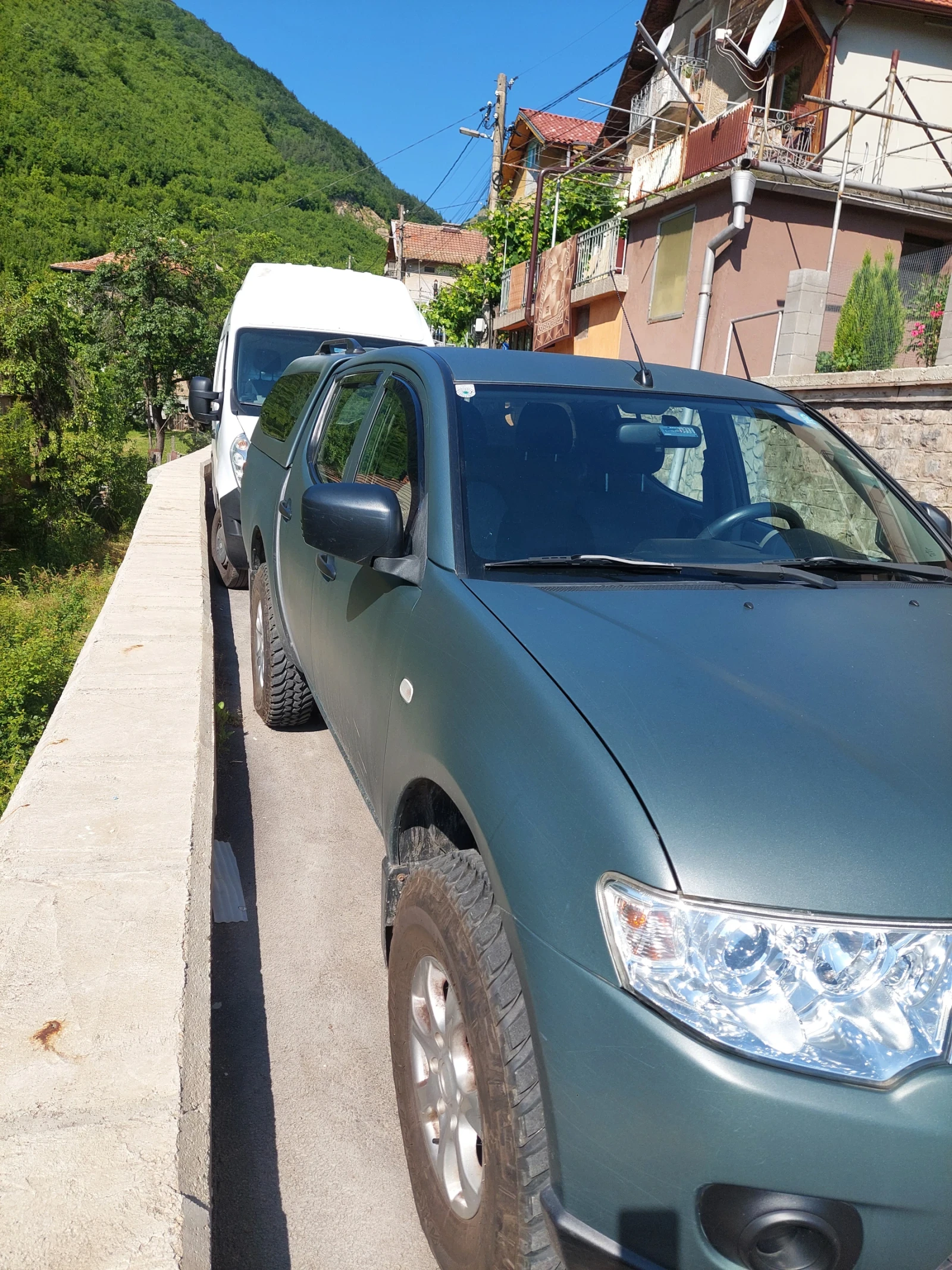 Mitsubishi L200  - изображение 3