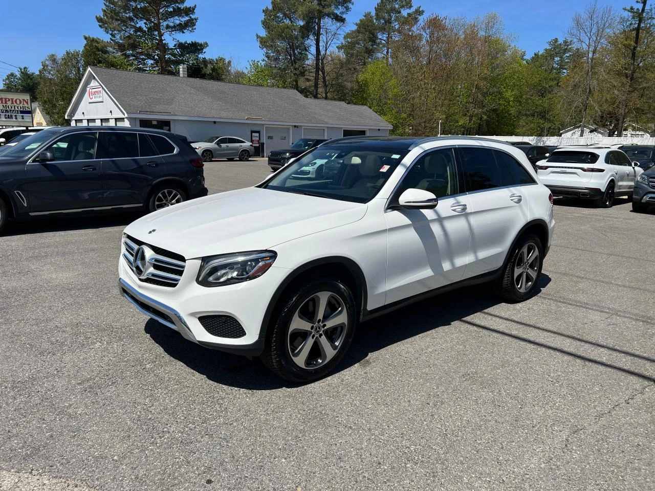 Mercedes-Benz GLC 300 Keyless/Подгрев/Следене на ленти/Panorma - изображение 2