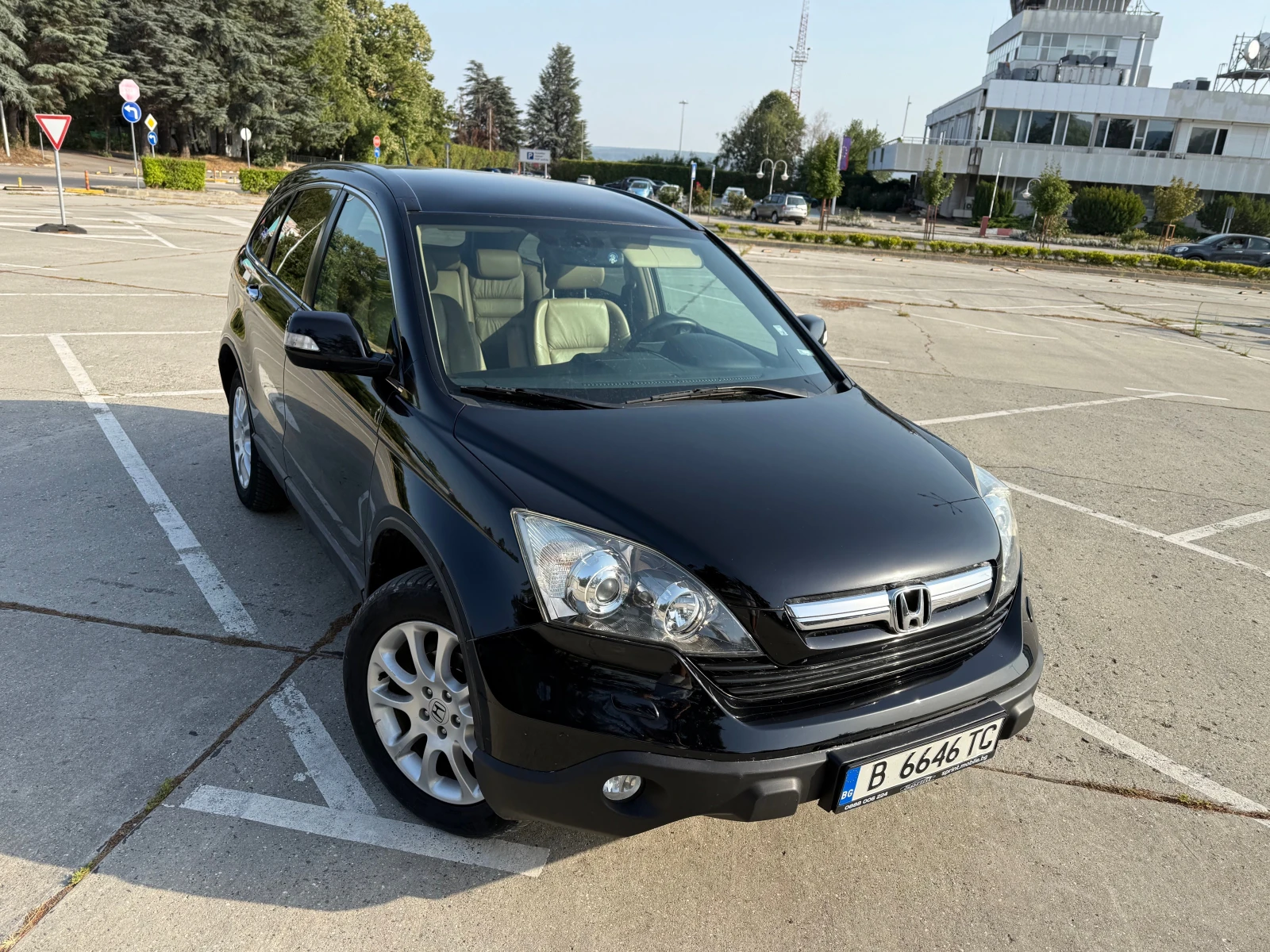Honda Cr-v 2.2///XENON///NAVI///PANORAMA///TOP/// - изображение 2