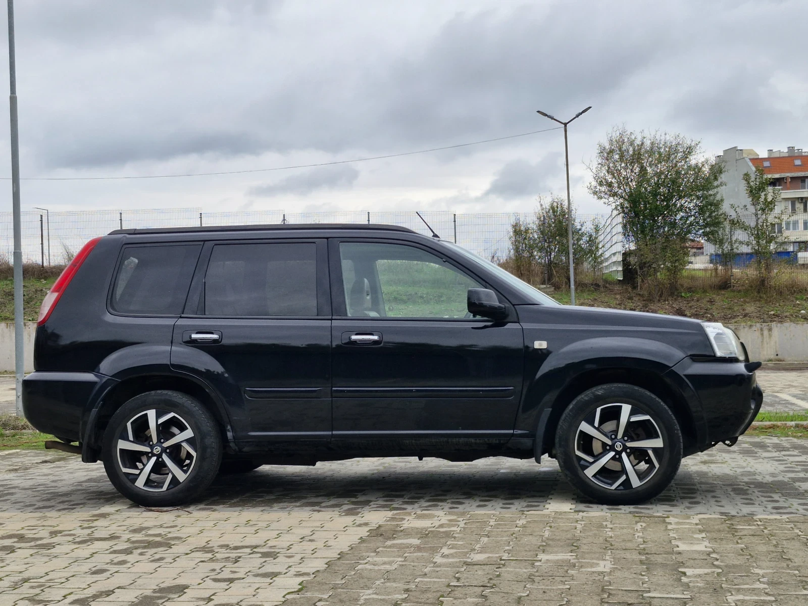 Nissan X-trail  - изображение 2