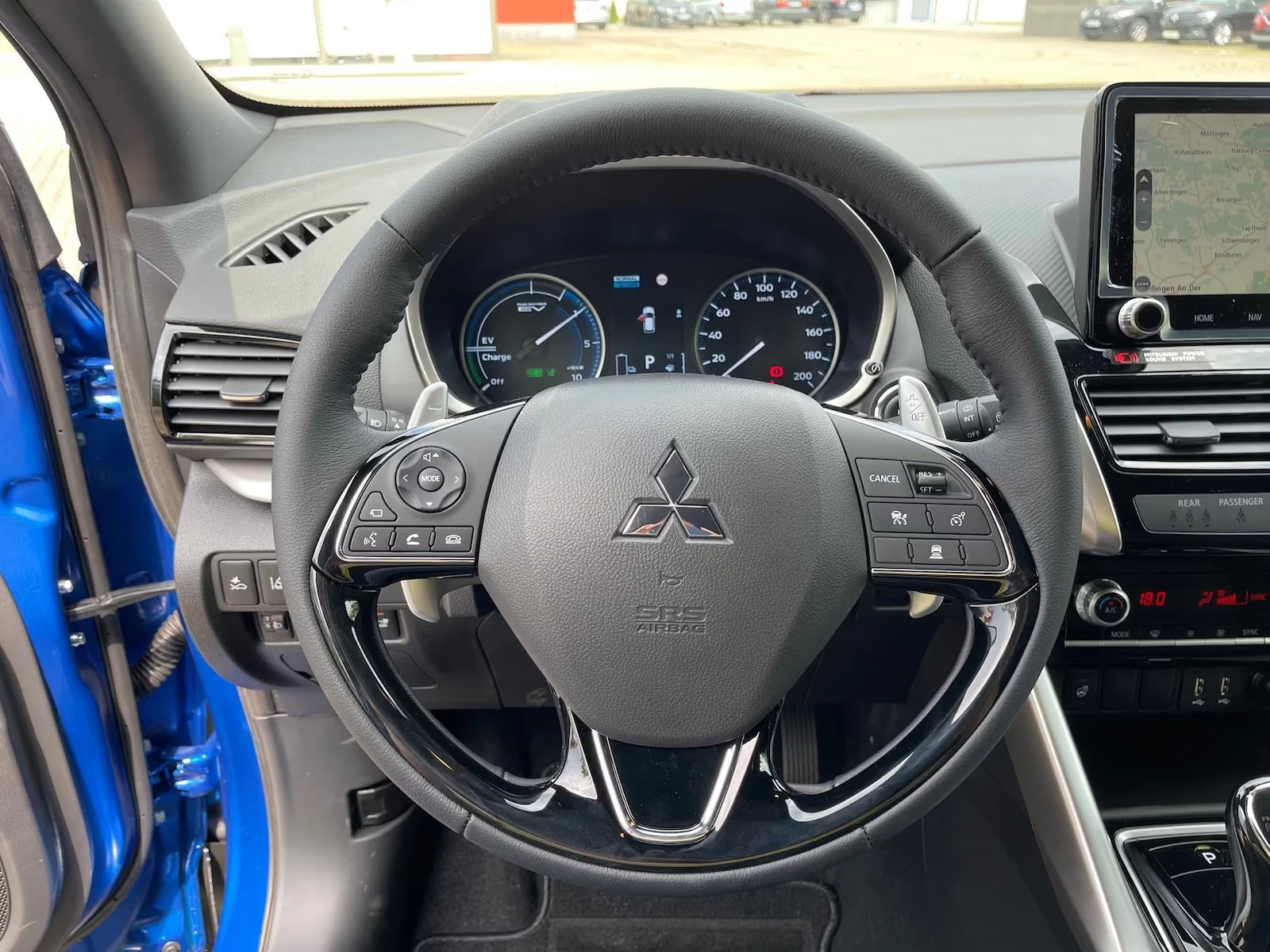 Mitsubishi Eclipse Cross 2.4PHEV/188HP/SELECT-PLUS/4X4/360/NAVI/820v - изображение 8