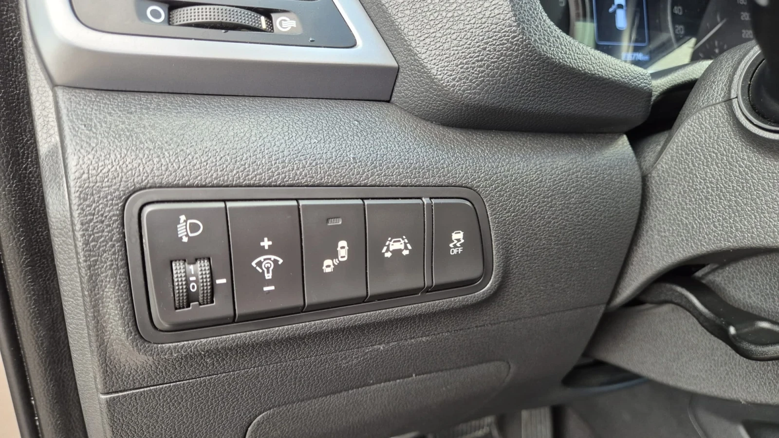 Hyundai Tucson 2.0CRDI 4X4 | Mobile.bg � ����������� 10