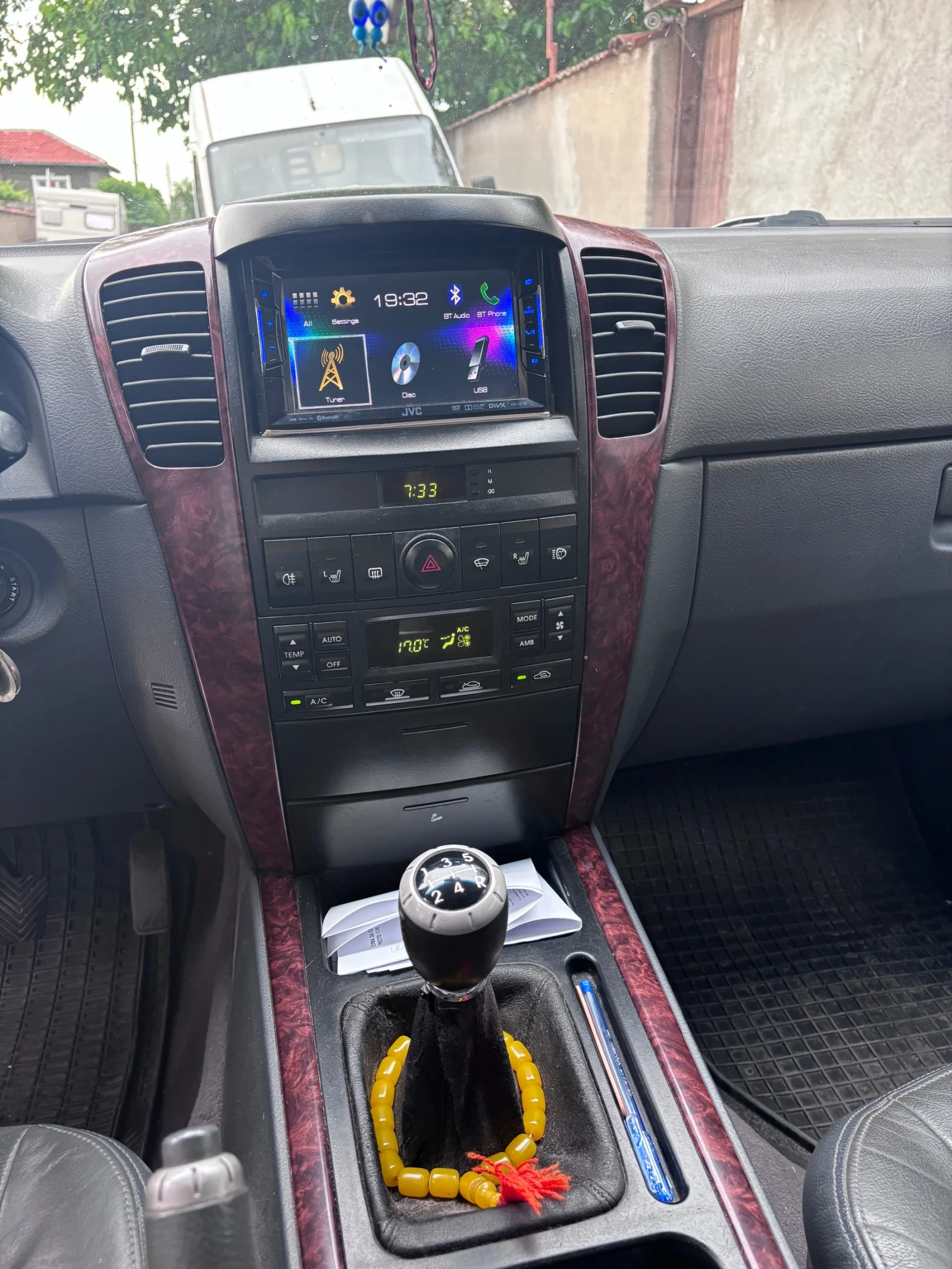 Kia Sorento, снимка 4 - Автомобили и джипове - 54873679