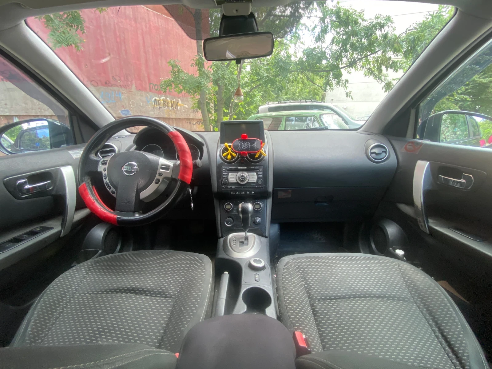 Nissan Qashqai, снимка 8 - Автомобили и джипове - 55192967
