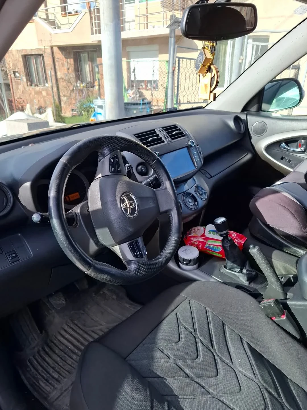 Toyota Rav4, снимка 3 - Автомобили и джипове - 55267035