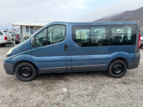 Opel Vivaro 2.0 ГЪРЦИЯ 121000 КМ, снимка 4 - Бусове и автобуси - 53637852