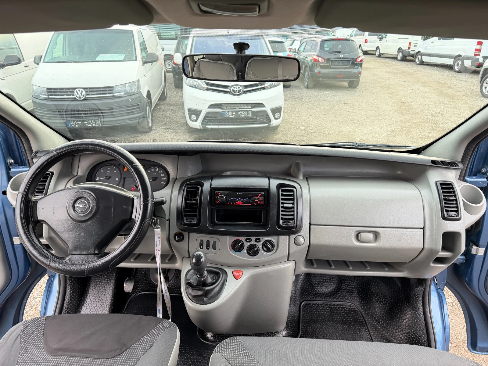 Opel Vivaro 2.0 ������ 121000 �� | Mobile.bg � ����������� 13