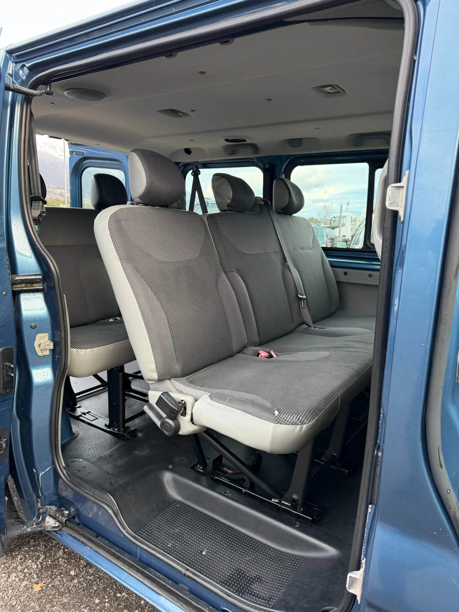 Opel Vivaro 2.0 ������ 121000 �� | Mobile.bg � ����������� 16