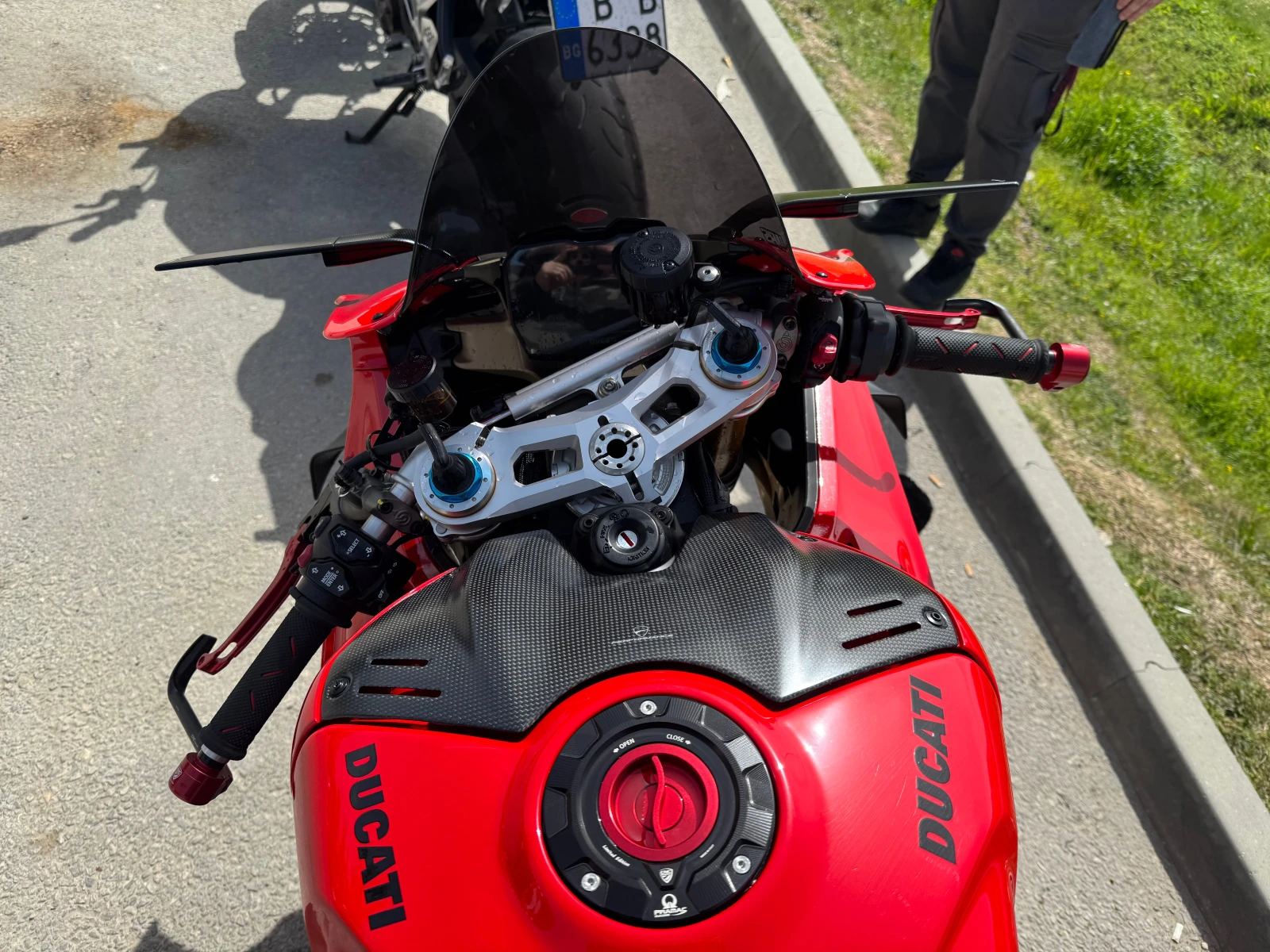 Ducati Panigale V4 S 2024 - изображение 6