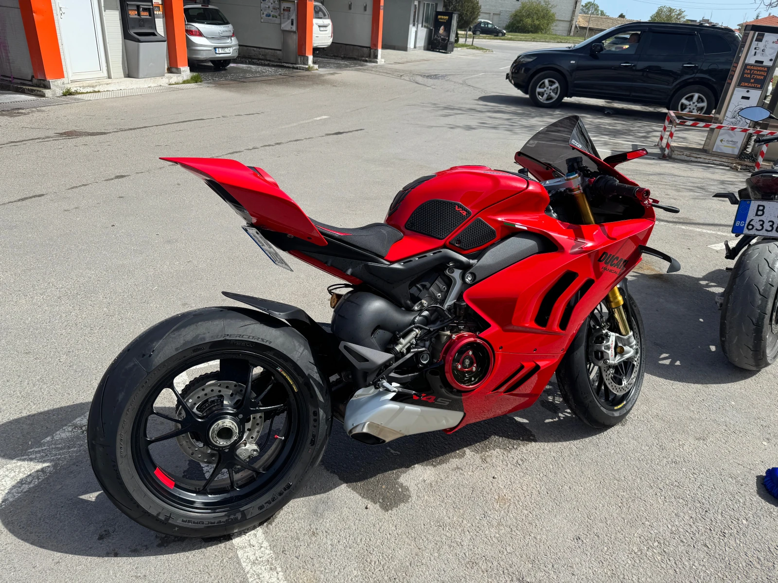 Ducati Panigale V4 S 2024 - изображение 2