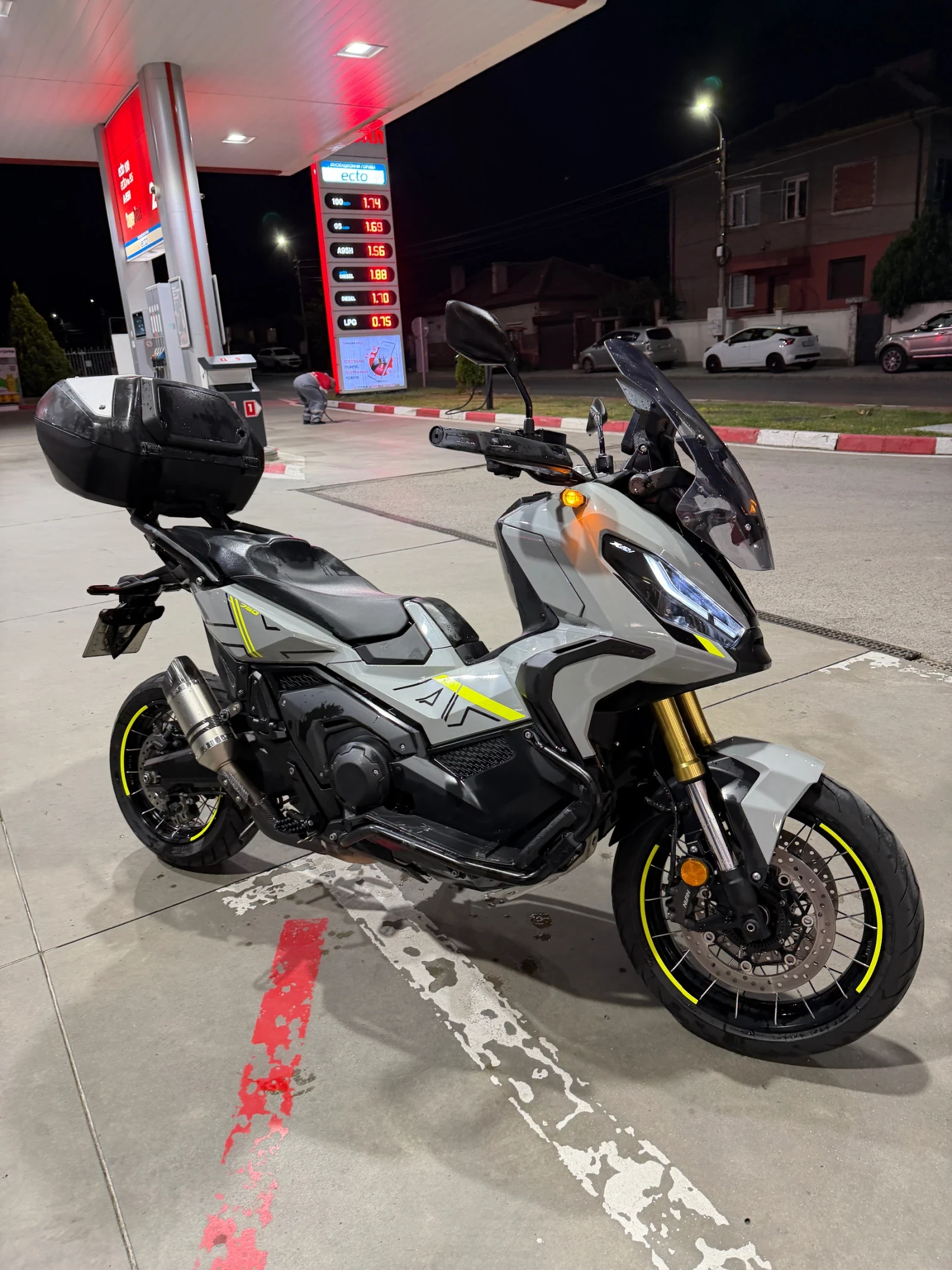 Honda X-ADV 750i Edition/leovichi, снимка 4 - Мотоциклети и мототехника - 55353733