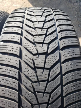 Гуми Зимни 225/55R18, снимка 1