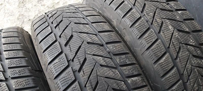 Гуми Зимни 215/65R16, снимка 4 - Гуми и джанти - 32571745