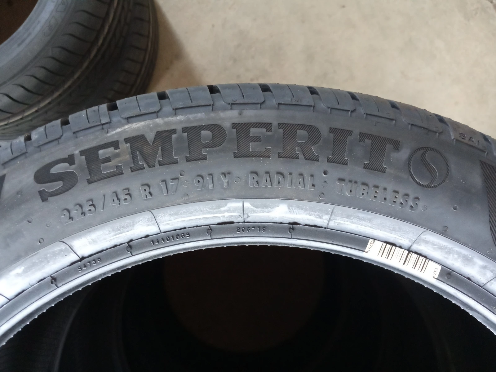  225/45R17 | Mobile.bg   8