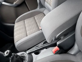 VW Touran 2.0TDi CROSS , 213800km!!!, снимка 17