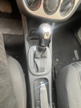 Opel Corsa 1.4 i Automat | Mobile.bg    8